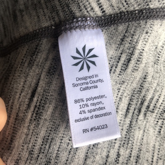 ATHLETA Textured En Route Grey Heather Dress - Picture 10 of 10